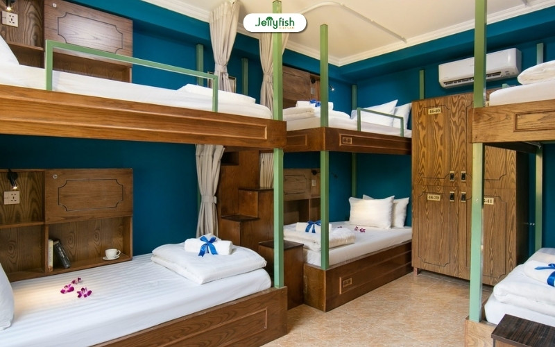 Little Charm Hanoi Hostel