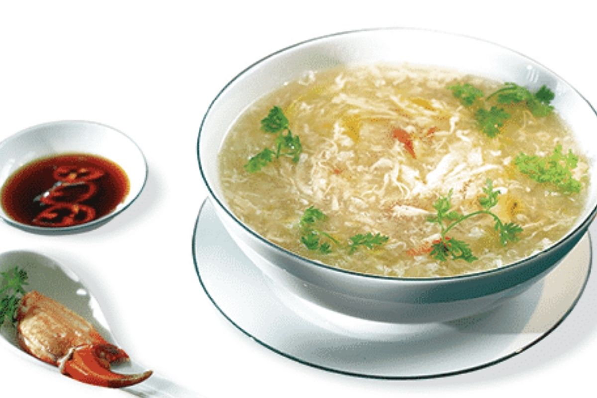 vietnamese street food in saigon